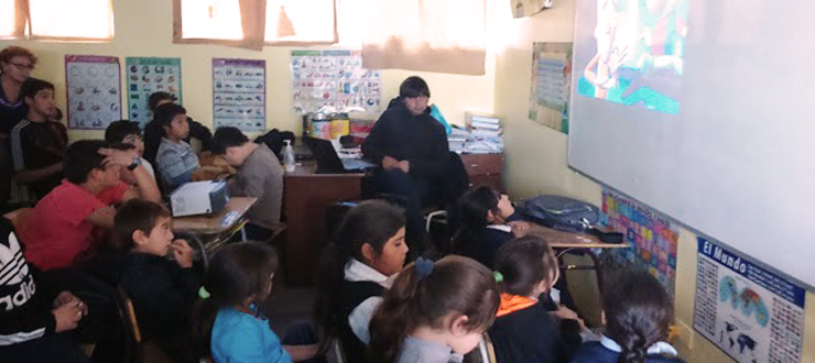 Más de mil niños de Lampa votaron por su animación favorita en CHILEMONOS 2015