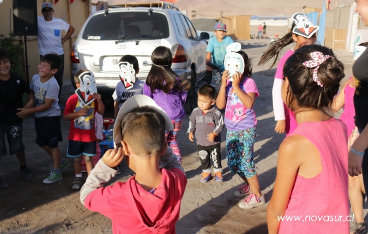 Tarapacá: CNTV y TECHO realizan muestra audiovisual educativa en campamentos de Alto Hospicio